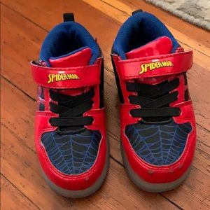 Light up Spiderman shoes size 8